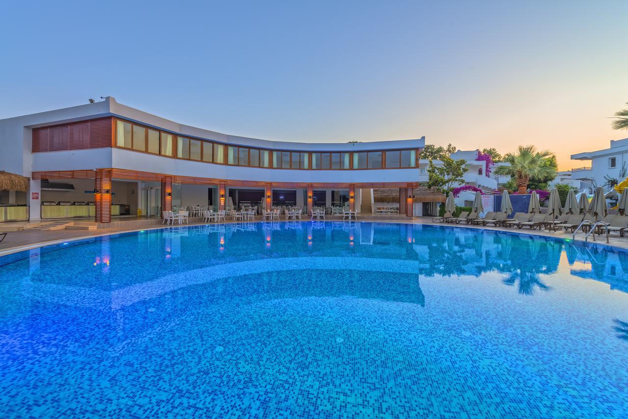 Bendis Beach Hotel Акьярлар Экстерьер фото